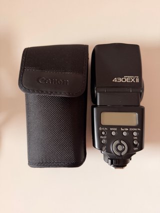 Flash Canon Speedlite 430EX II para EOS + funda