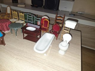Lote de Muebles para Casa de Muñecas