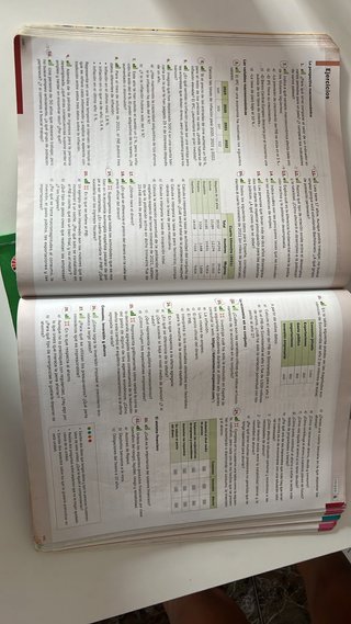 Libro de economia de 1 de bachillerato