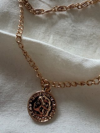 Conjunto 3 Colares Dourados Zara