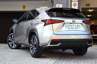 Lexus NX 300H PREMIUM SÓLO 40.000KM