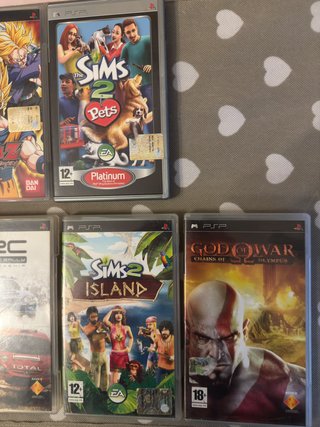 Bundle Giochi PSP: God of War, Dragon Ball, Sims