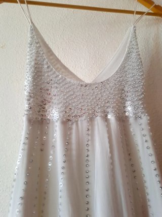 Vestido fiesta lentejuelas plateadas