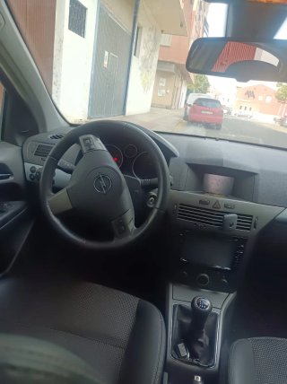 Opel Astra 2006