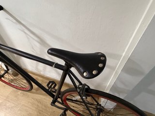 Bicicleta Fixie B-Pro Negra y Roja