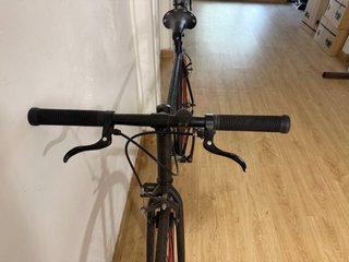 Bicicleta Fixie B-Pro Negra y Roja