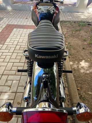 Kawasaki W800