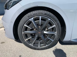Cupra Born 170kW (231 CV) 77kWh E-Boost Pack+Batter