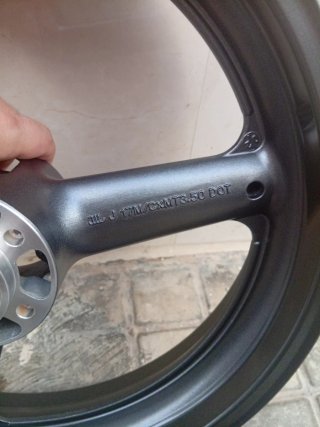 Llanta Suzuki SX 650 para moto