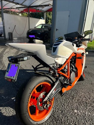 KTM RC8R