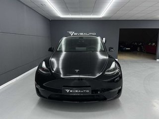 Tesla Model Y Dual Motor Performance Autopilot mejorado activado