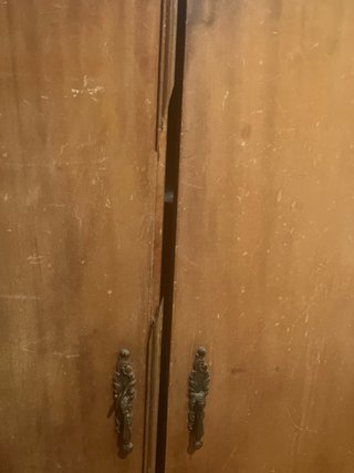 Cómoda de madera