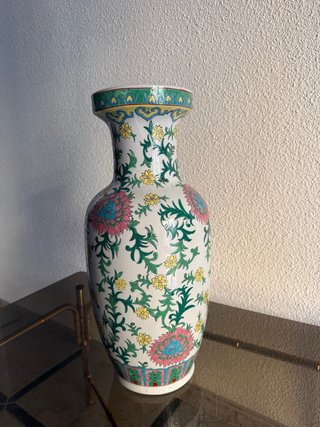 Jarrón de porcelana