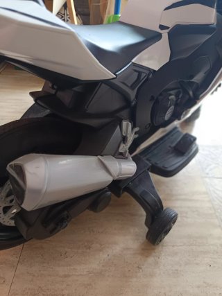 Moto Eléctrica Infantil Honda 6V , sin casi uso