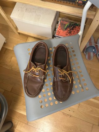 Nauticos de piel marrones