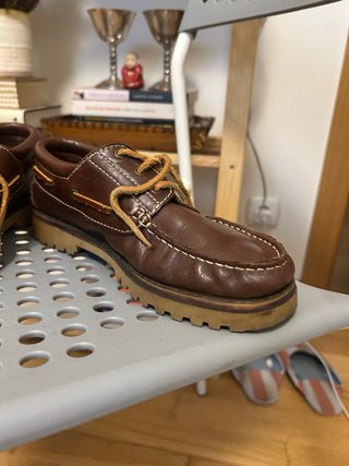 Nauticos de piel marrones