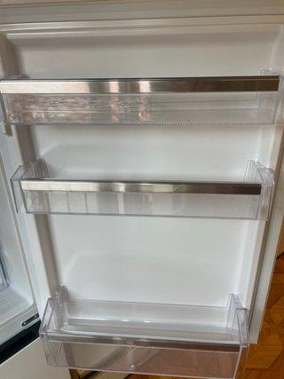 Frigorífico Daewoo 140 cm