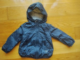 Chubasquero Benetton Azul Marino.