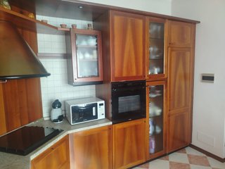 Cucina completa in legno