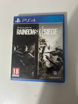 Tom Clancy's Rainbow Six Siege (PS4)