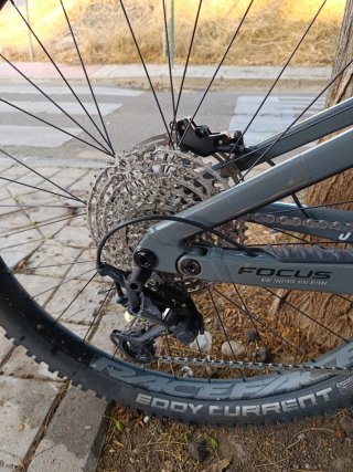 Bicicleta Eléctrica Focus Jam2 6.8