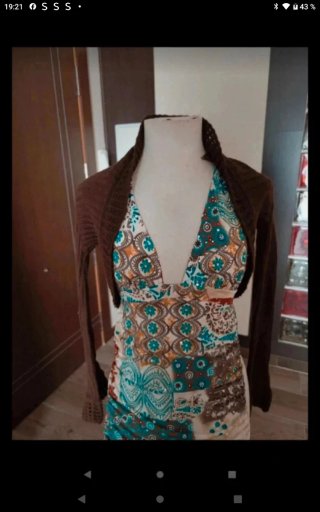 Vestido de licra con bolero de punto