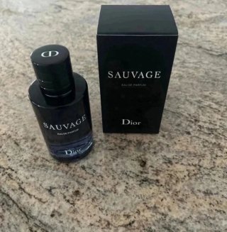 Perfume Sauvague Dior
