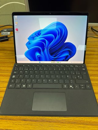 Microsoft Surface Pro 11 Intel Ultra 7 16GB 500GB