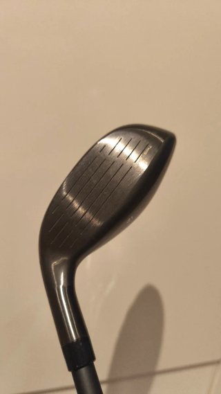 Híbrido TaylorMade Qi10 Rescue 5