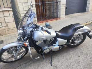 Honda Shadow Spirit 750