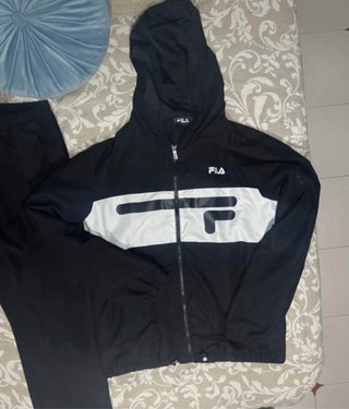 Conjunto deportivo Fila hombre negro y blanco