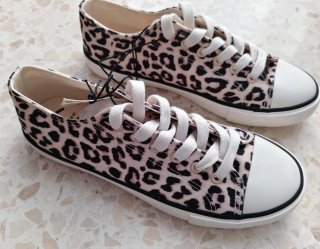 Zapatillas Lefties Animal Print Talla 38 Nuevas