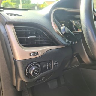 Jeep Cherokee 2.2 MultiJet 4×4 AUTOMÁTICO POCOS KM