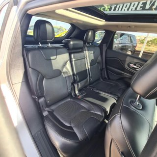 Jeep Cherokee 2.2 MultiJet 4×4 AUTOMÁTICO POCOS KM