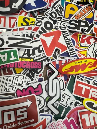 122 Pegatinas Racing Coches y Motos