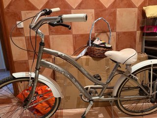 Bicicleta de paseo para mujer