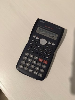 Calculadora Científica Casio fx-82MS