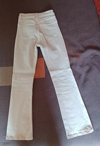Pantalón Vaquero beige