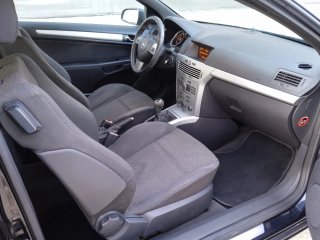 Opel Astra 2007