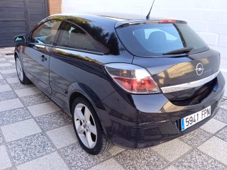 Opel Astra 2007