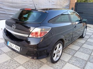 Opel Astra 2007