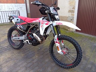 Fantic XEF 125 Performance