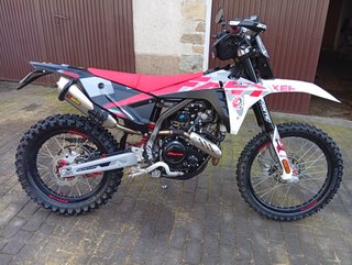 Fantic XEF 125 Performance