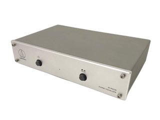 E1819040-0    Preamplificador Audio Technica At-Pe