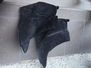 Botines de Ante Negro con Flecos