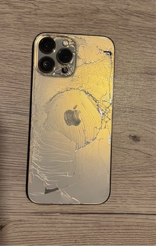 iPhone 13 Pro Max Dorado