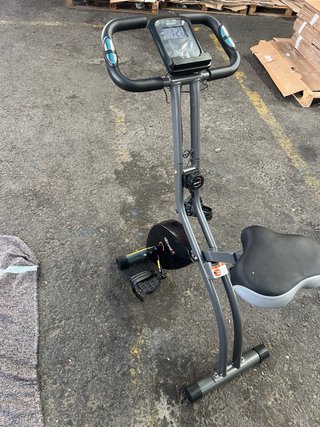 Bicicleta Estática Plegable, esta totalmente nueva