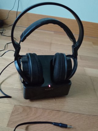 Cascos Sony Bluetooth + Jack Negros