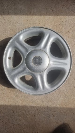 Llantas 15" + spoiler trasero seat ibiza gt tdi 98