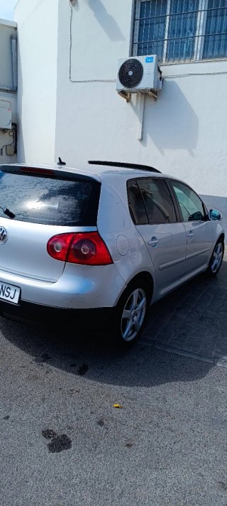 Volkswagen Golf 2006